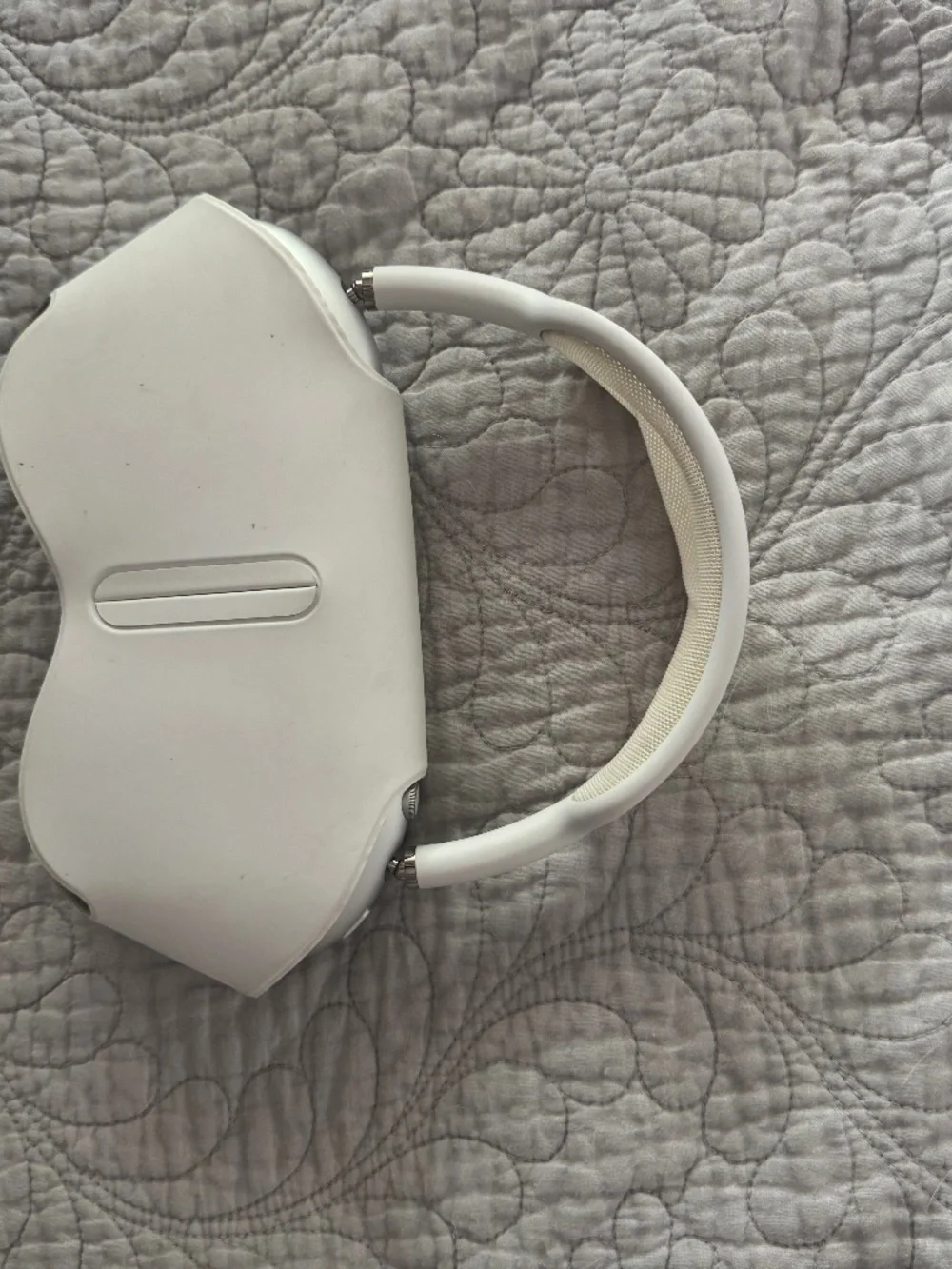 Apple Airpods Max in Silver/White